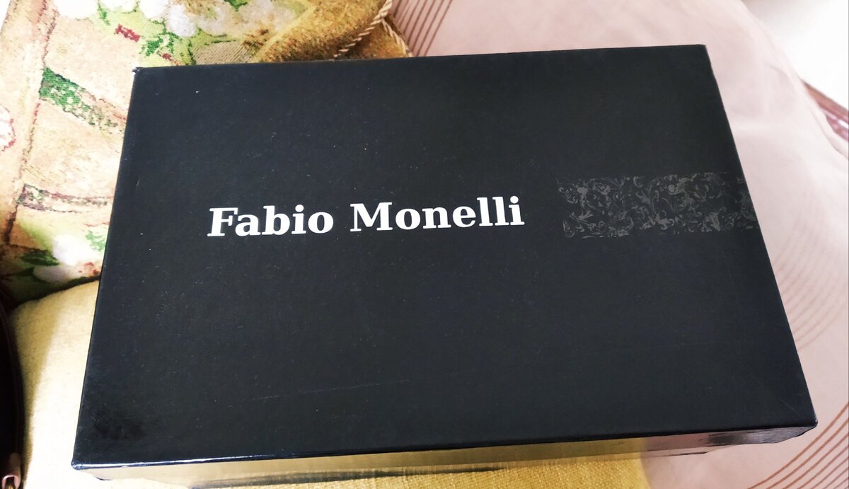 туфли в коробке