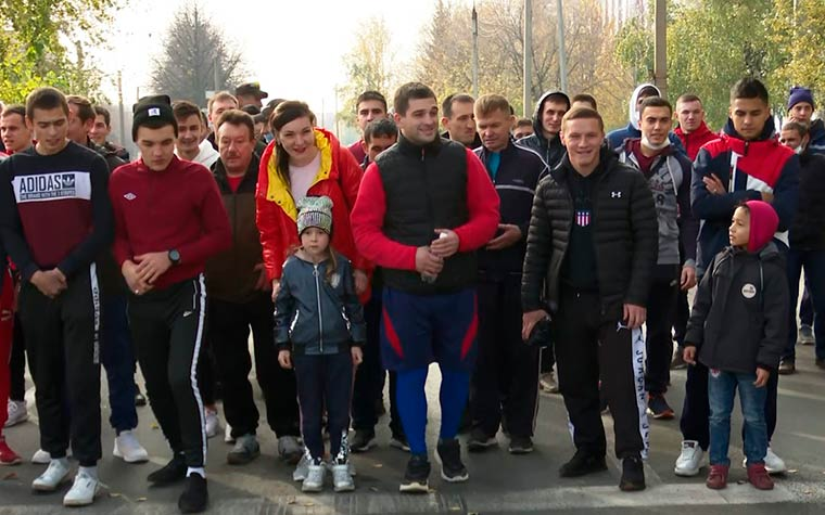 Участники забега.