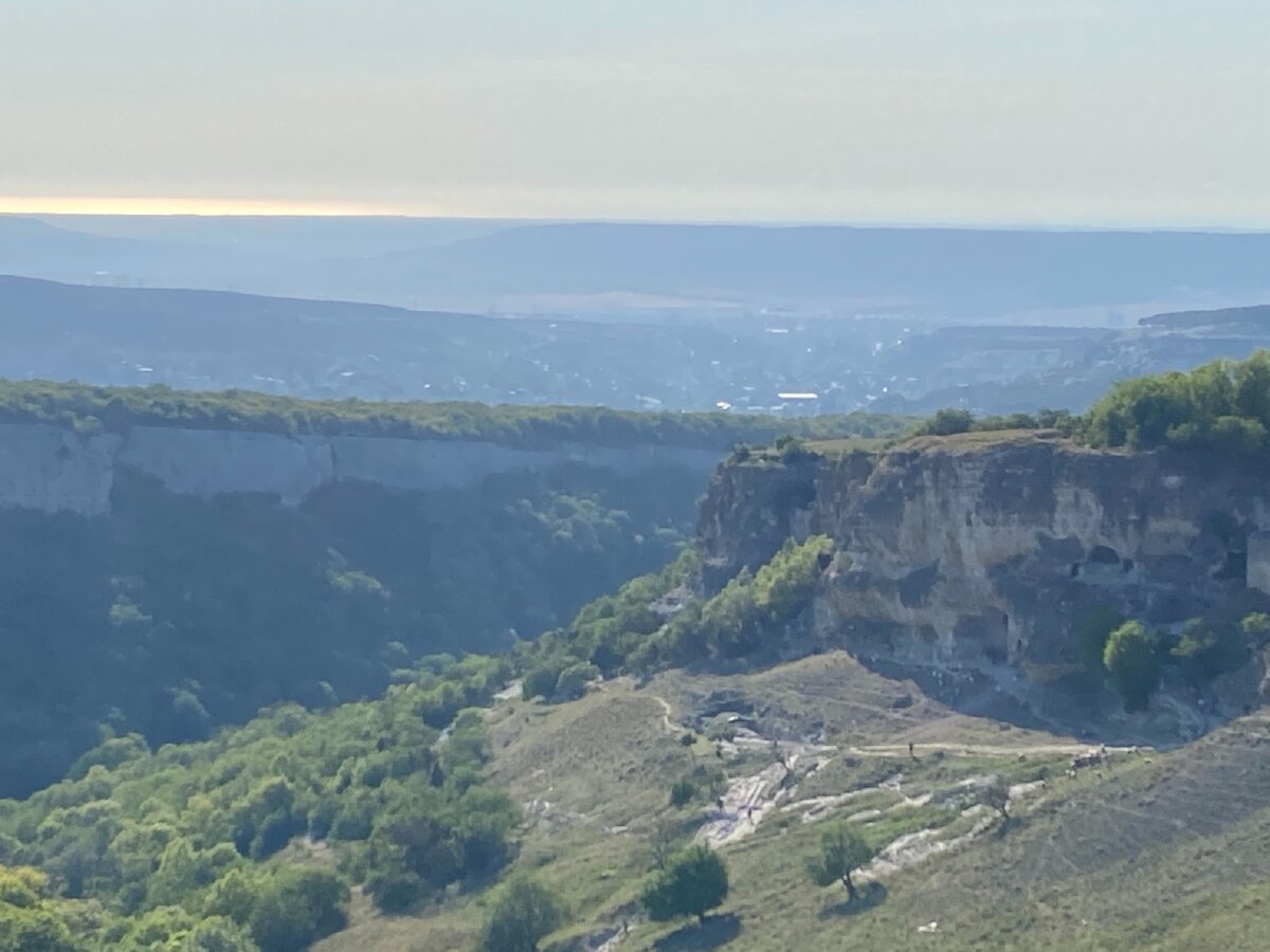Чуфут Кале в Крыму. Место, где побывали все российские императоры. История в 1600 лет