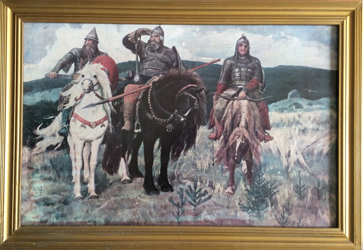 Эта репродукция висела в моей детской спальне, сейчас занимает почетное место в кабинете. Фото автора.