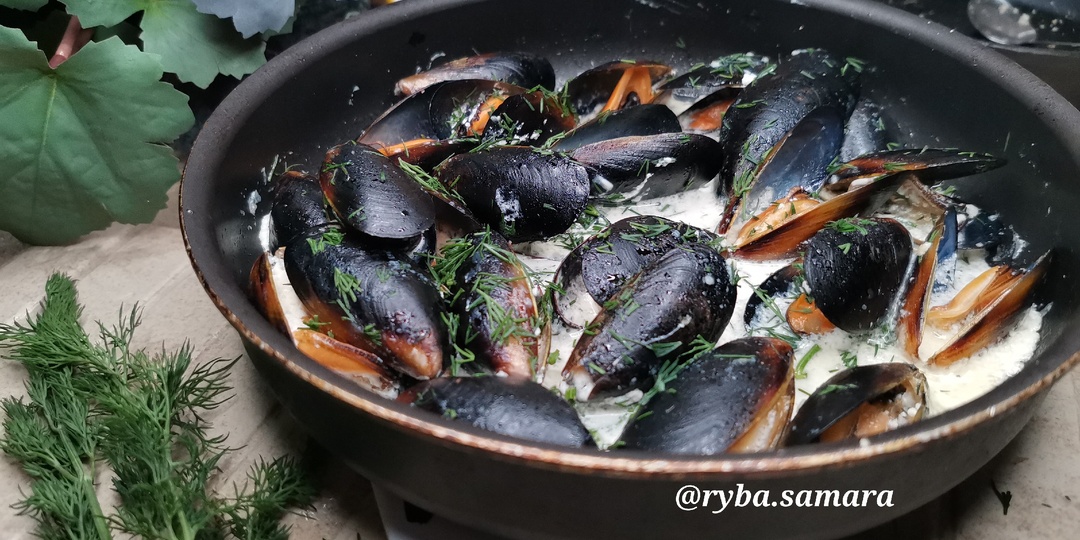 Мидии в сливочном соусе