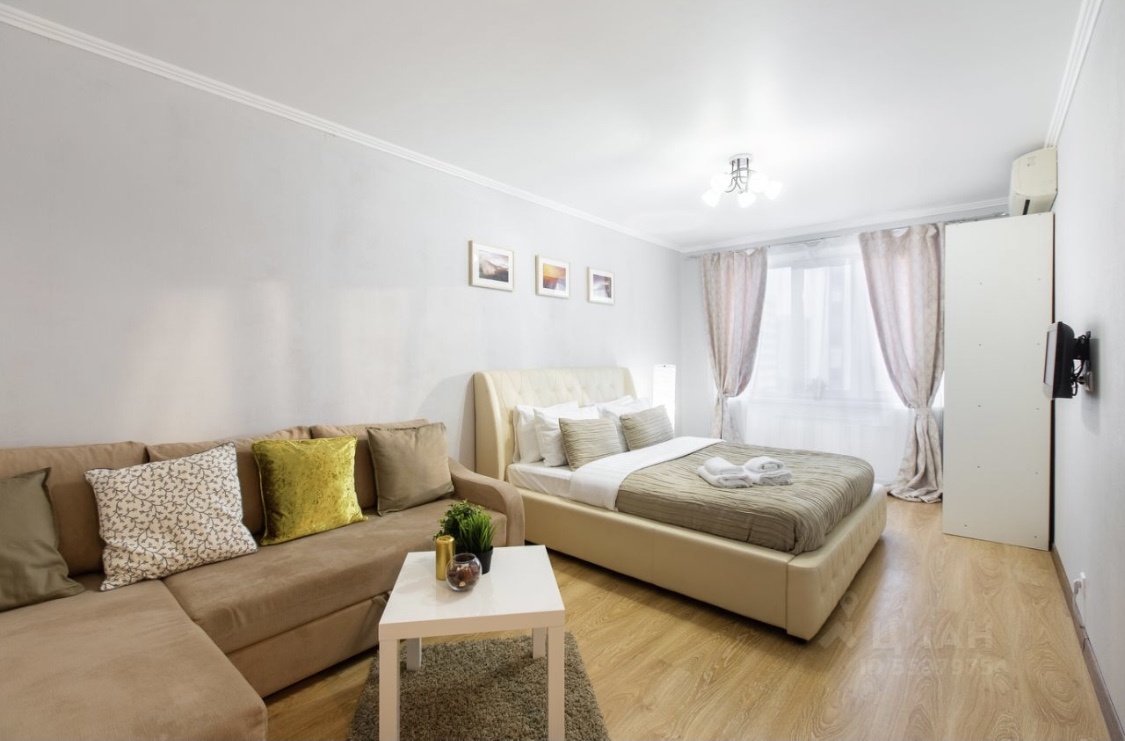 Представлены фото реальных объектов в пределах 50-55 тысяч в месяц