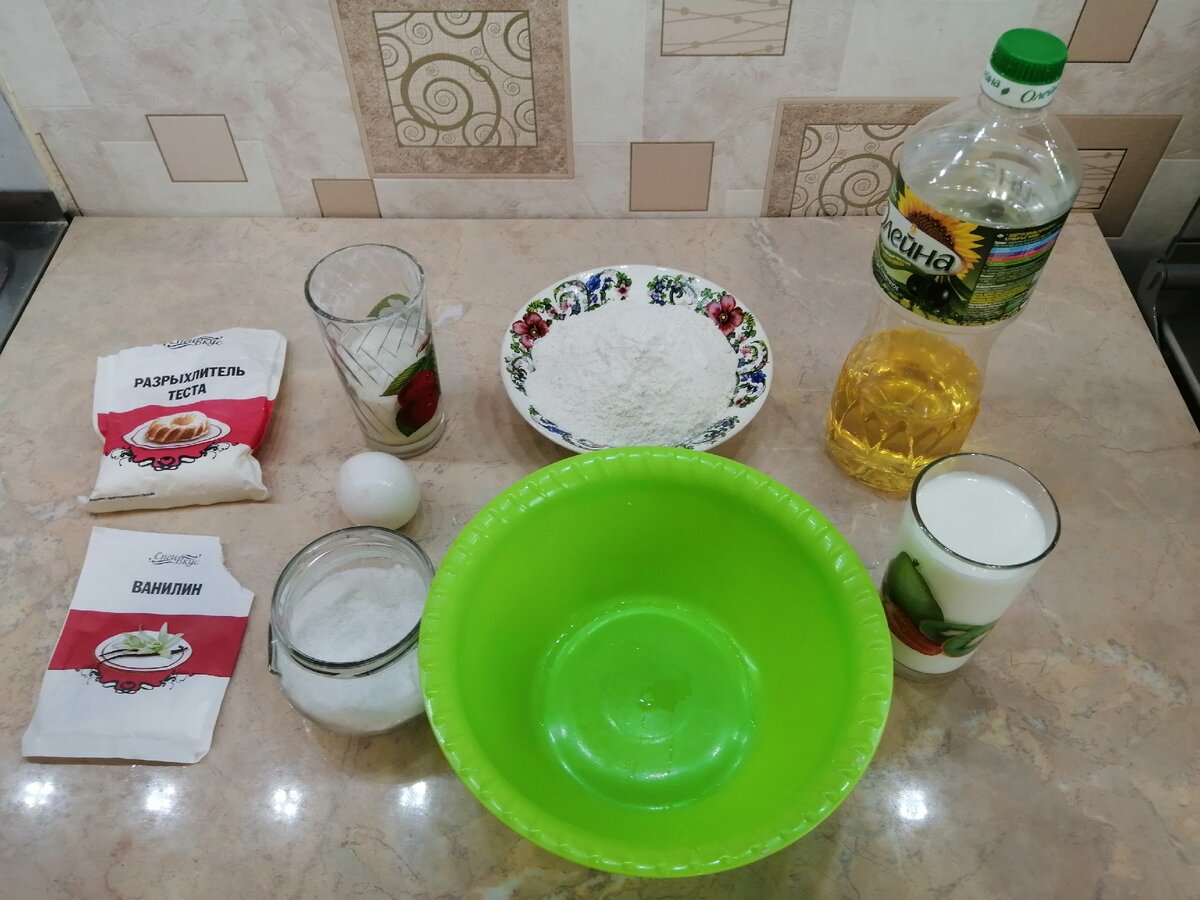 Необходимые ингредиенты для приготовления теста.