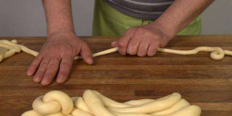 фото из интернета, вот так тянут лагман на самом деле