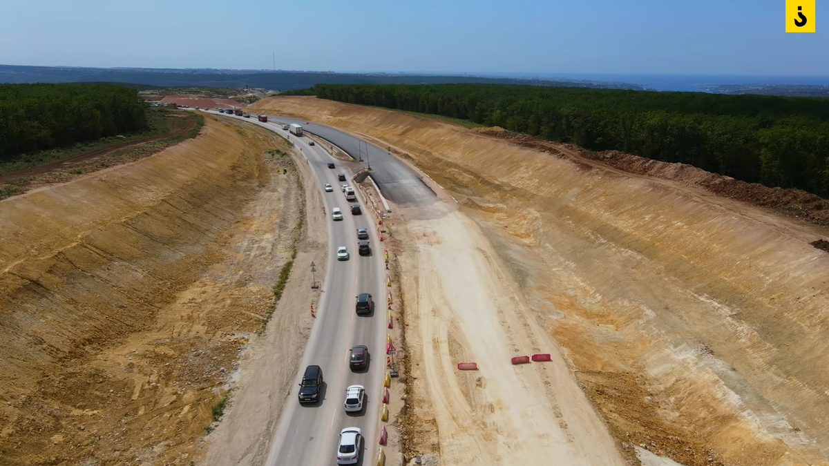Таврида (автодорога). Таврида (автодорога). Таврида 8 этап строительства. Стройка моста. Трасса таврида 2022.