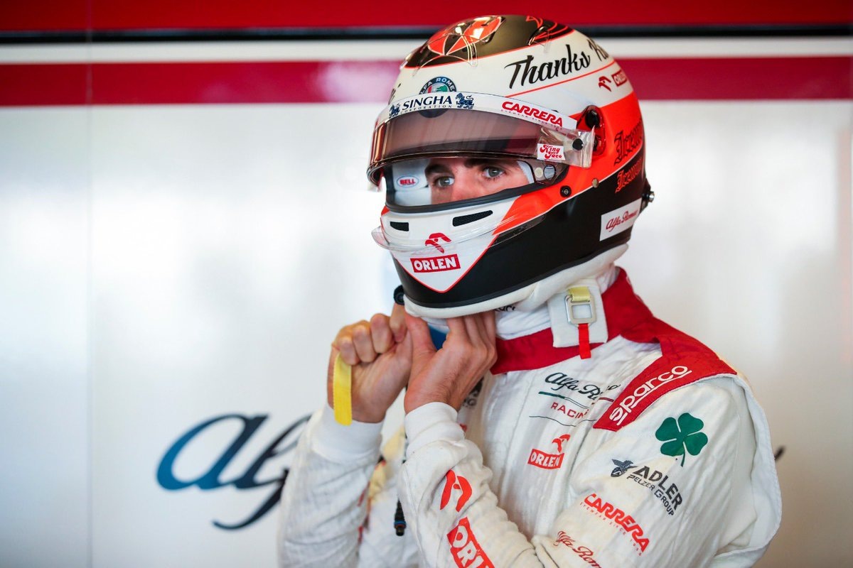 Фотография со свободной лицензией из официального Твиттера команды Alfa Romeo