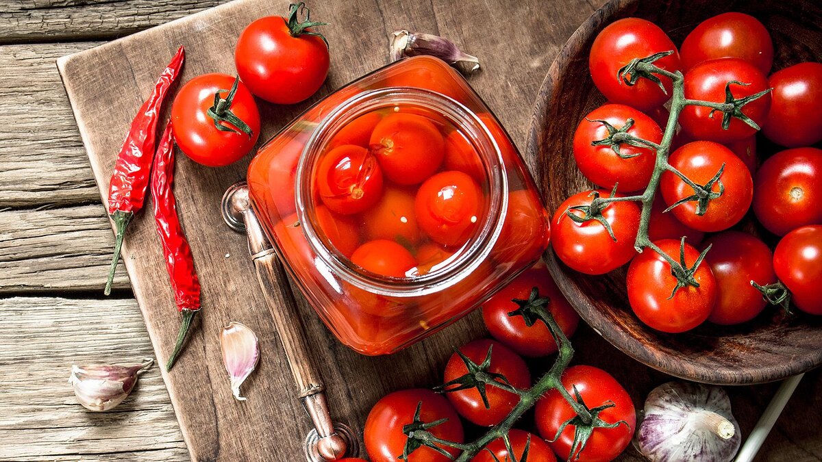 Маринованные помидоры на зиму, простые и вкусные рецепты