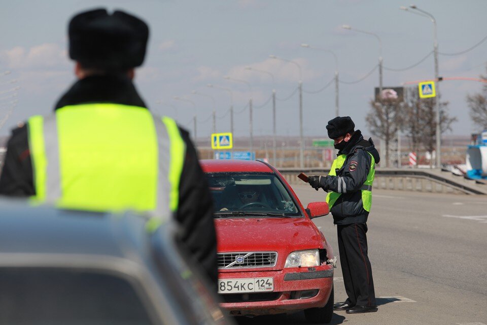     На Ставрополье экс-автоинспектор обвиняется в превышении должностных полномочий Мария ЛЕНЦ