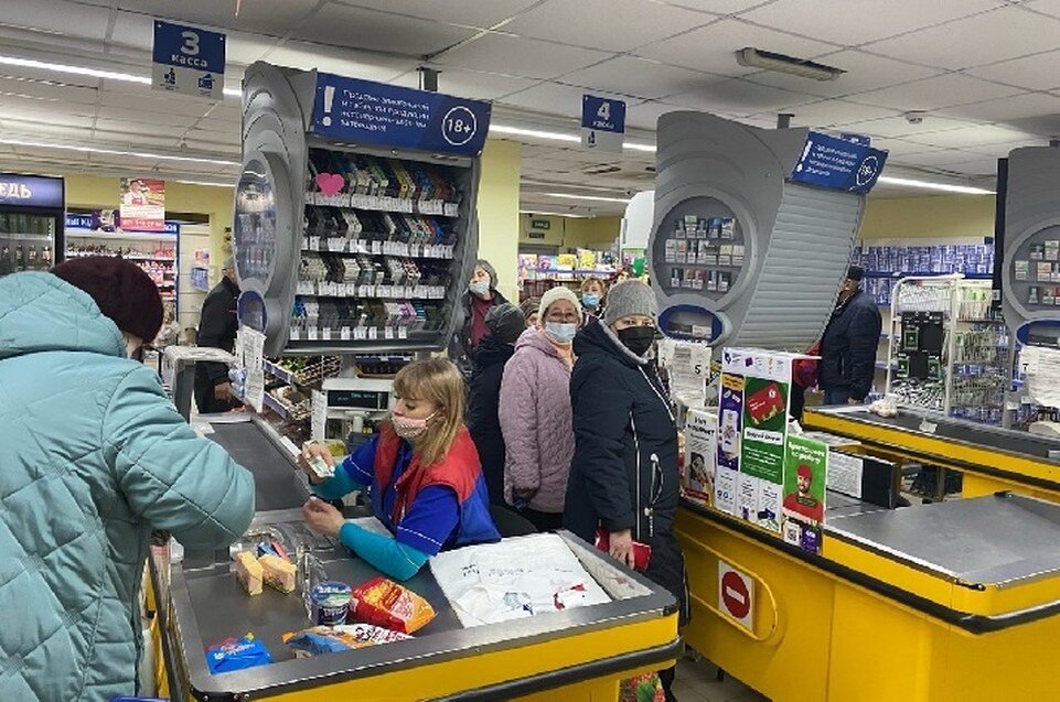     Вопрос с ценами в Республике находится на личном контроле Дениса Пушилина и Виталия Хоценко (архивное фото) Елена Лебедева