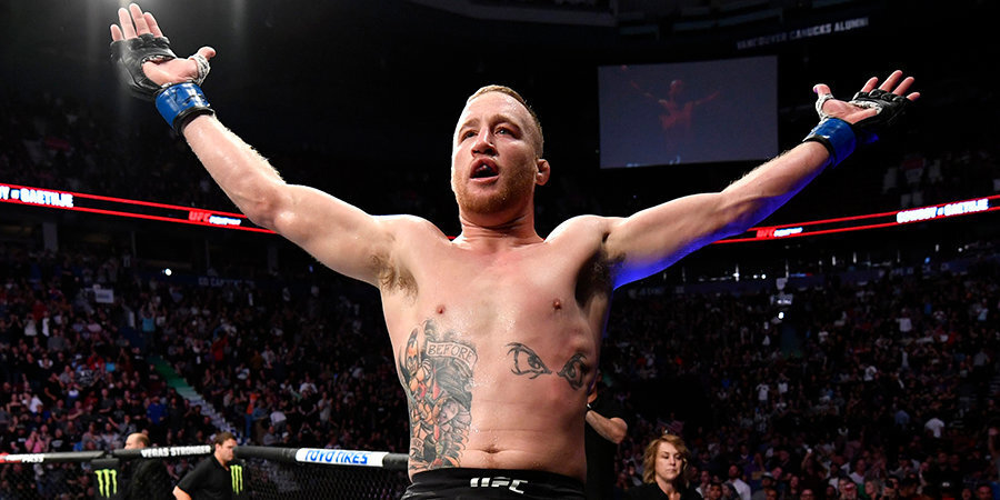 Джастин Гэтжи обладатель временного титула чемпиона UFC в легком весе.Ха 