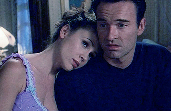 Зачарованные прю холливелл сейчас. Шеннен доэрти зачарованные. Прю лейн. Актриса шеннен доэрти зачарованные. Почему прю.