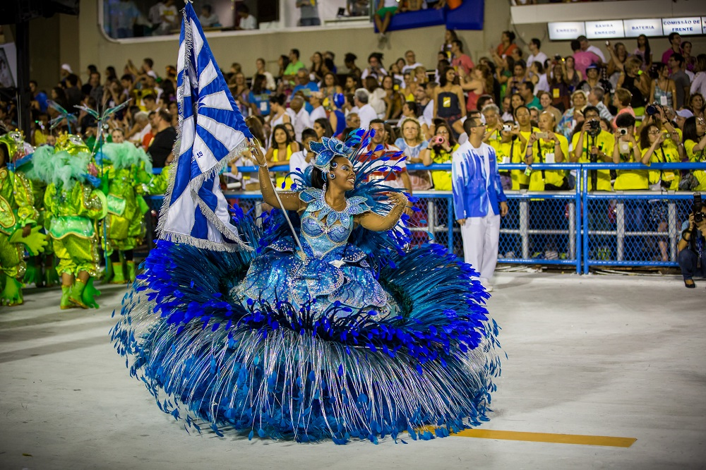 Carnaval brazil. Карнавал в Рио-де-Жанейро Бразилия. Рио карнавал. Карнавал в Рио-де-Жанейро (бразильский карнавал). Карнавал Рио в Бразилии.