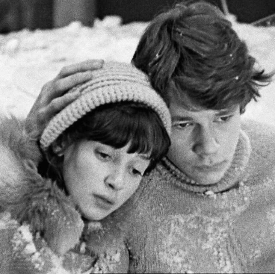 Кадр из кинофильма «Вам и не снилось», 1980