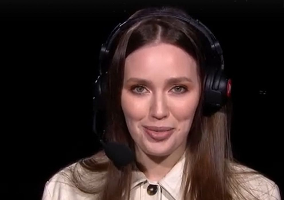 Анастасия Тарасова, жена полузащитника «Рубина» Дмитрия Тарасова, стала новой ведущей клубного ТВ «Ак Барса». 