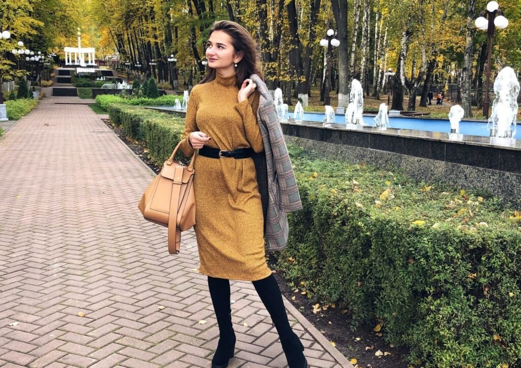 Платья миди на осень для тех, кто не любит обнажать ноги