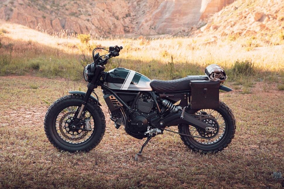 СКРЕМБЛЕР DUCATI SCRAMBLER 800

