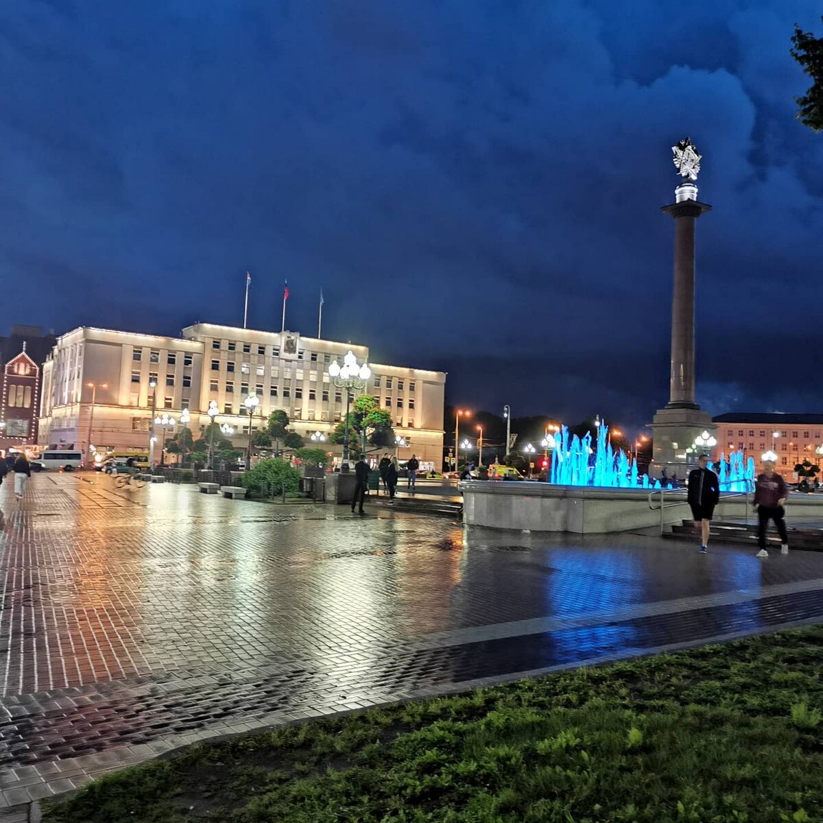 Площадь Победы. 