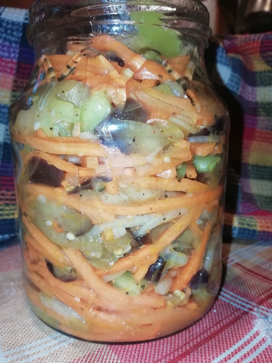 Баклажаны с морковью по-корейски на зиму. 