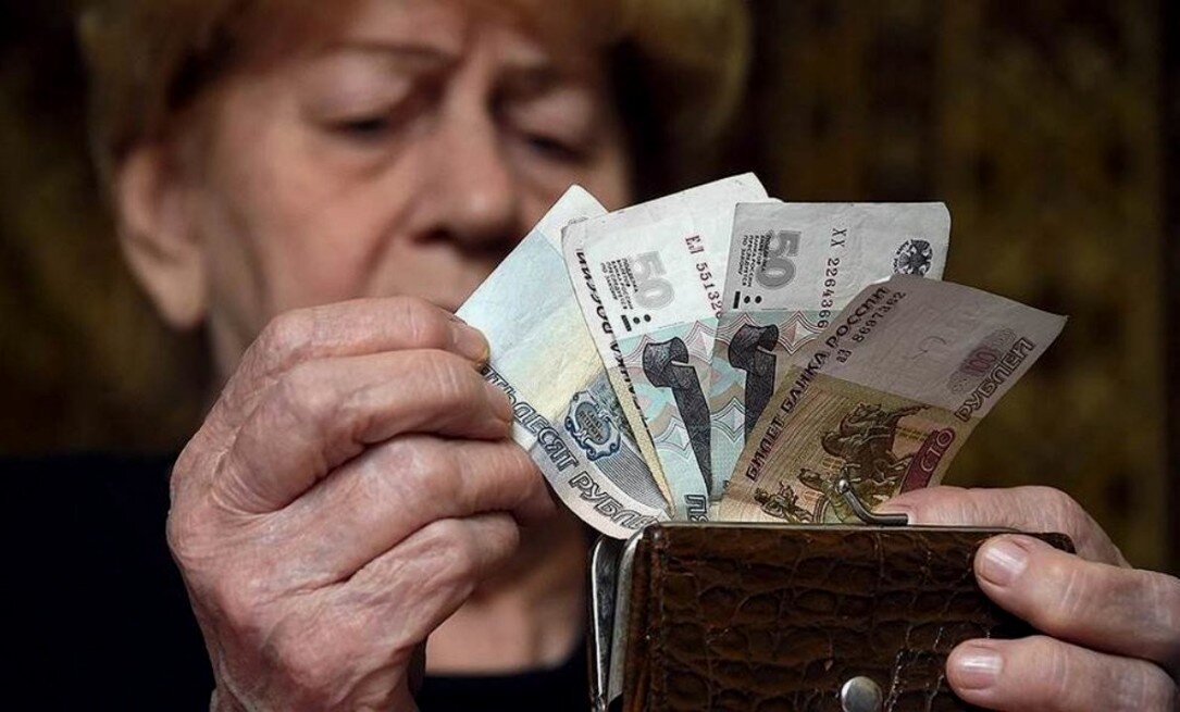 работающий пенсионер и пенсионные баллы