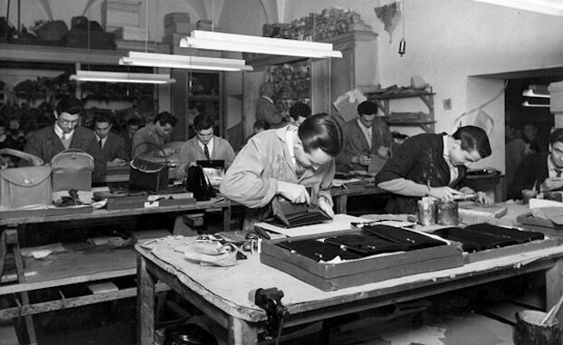 Мастерская Гуччи по изготовлению сумок. Источник фото: Яндекс.Картинки