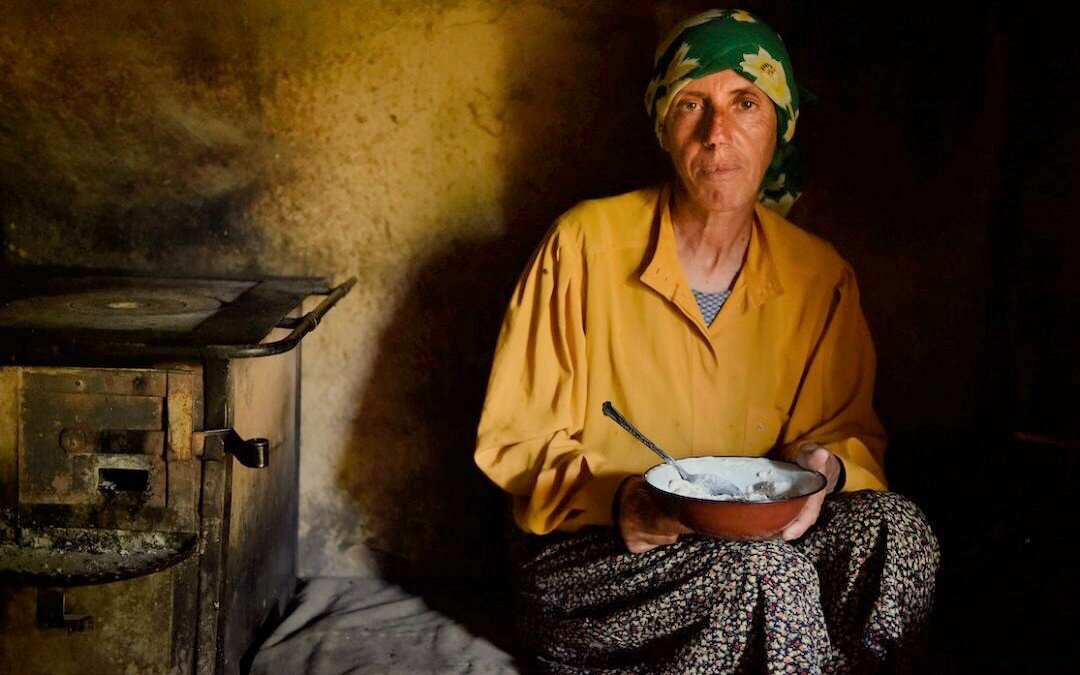 Скриншот из фильма "Страна меда"