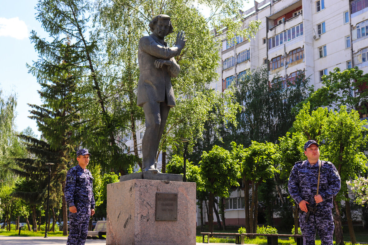 РосгвардияГид: памятник Ивану Степановичу Ключникову-Палантаю | Клуб | Дзен