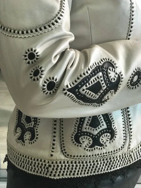 Кожаный жемчужный жакет. Ателье Ирины Берзиной.