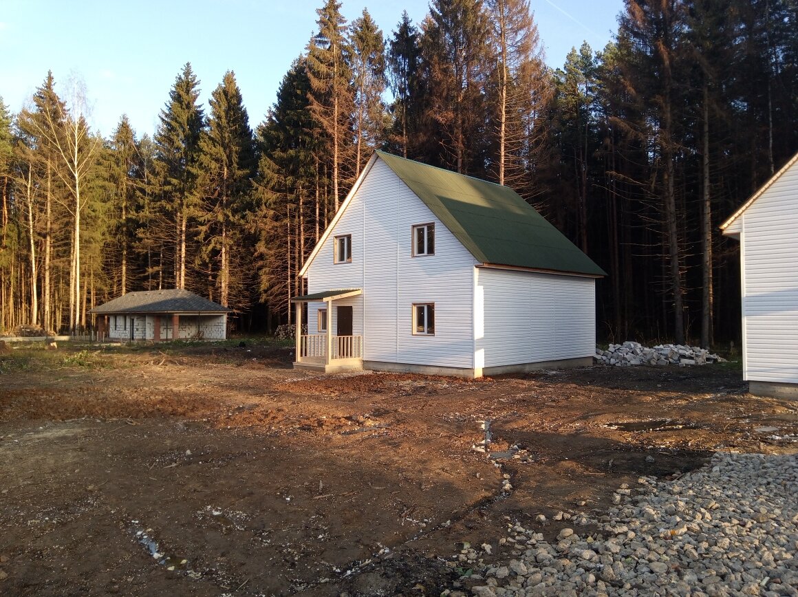 Участок небольшой - всего 4 сотки.