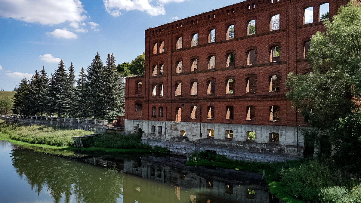 Воргольские скалы. Усадьба Талдыкиных. Красная мельница 