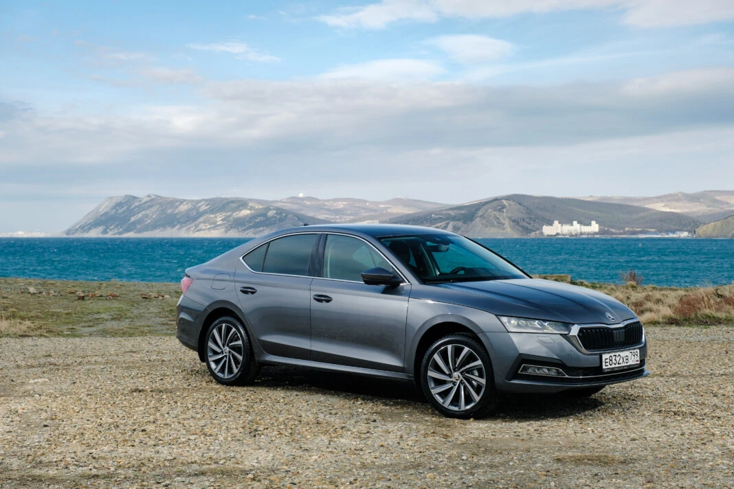 Шкода Октавия 2022