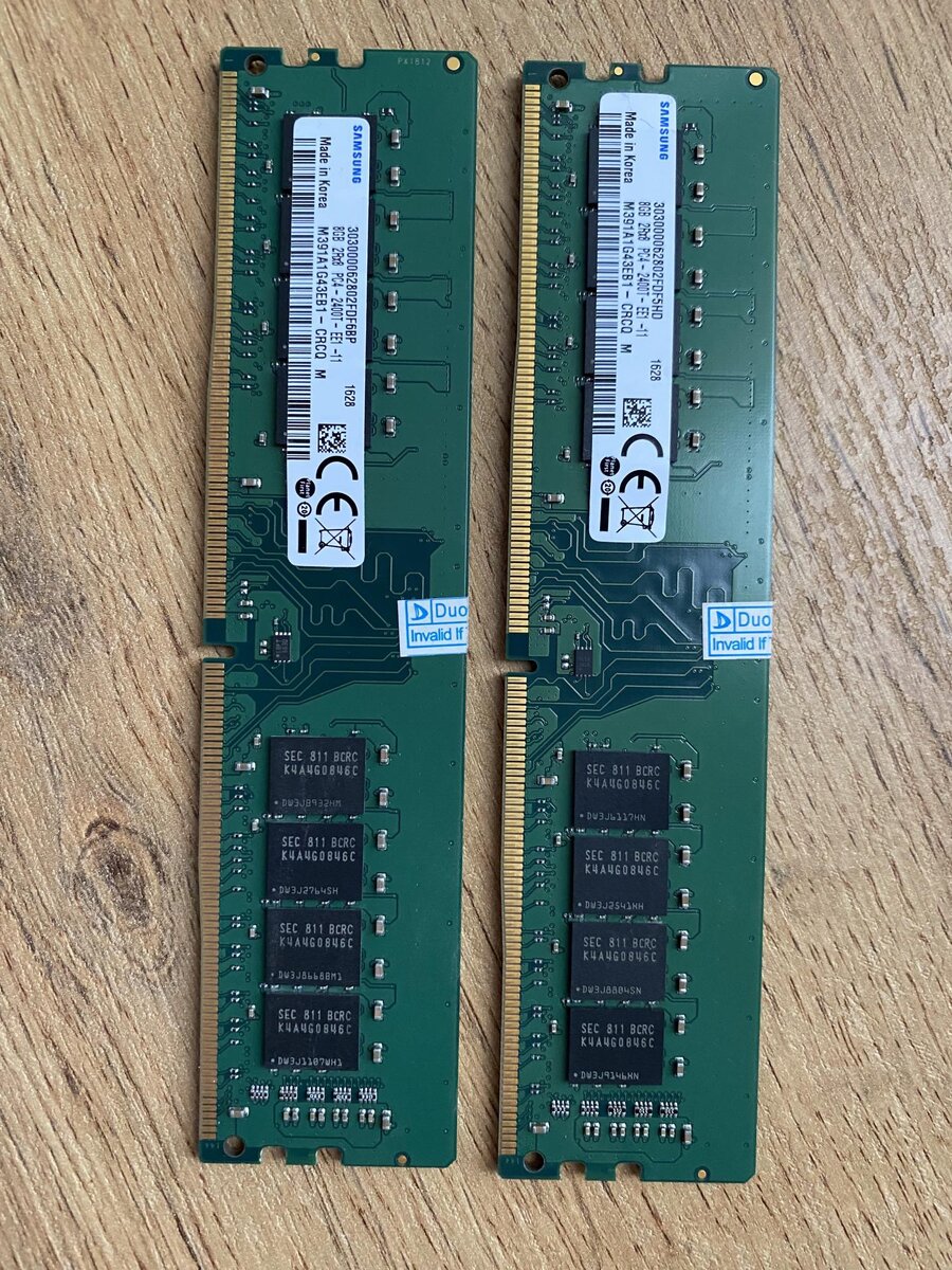 Пример, как должна выглядеть вещь на продажу: чистая, хороший снимок и фон