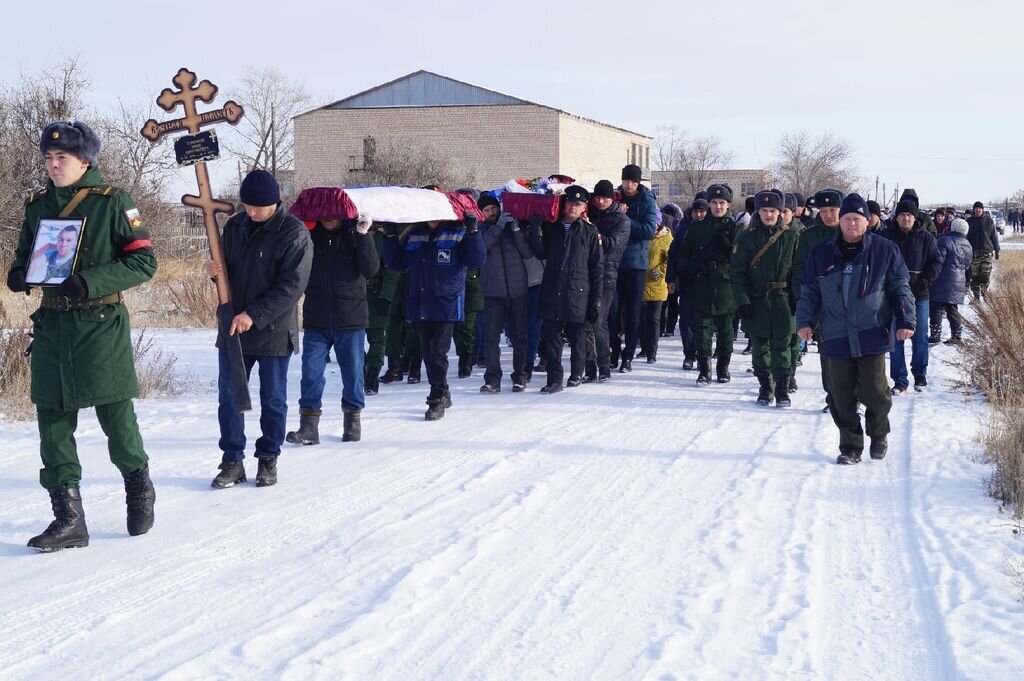    В ходе спецоперации на Украине погиб 29-летний Иван Туленков из Кваркенского района