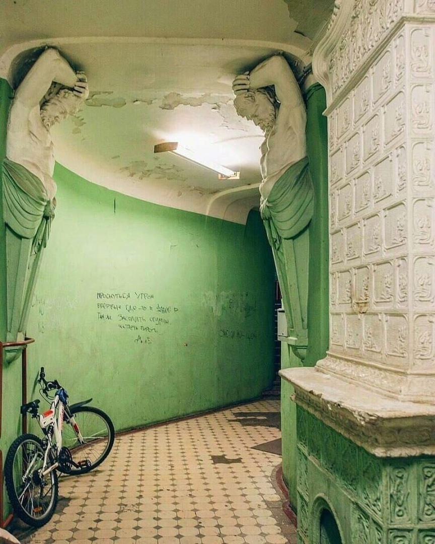 Петербург, Перекупной переулок.