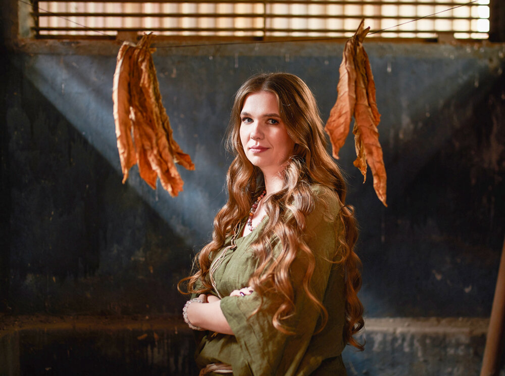 Буду благодарна, если подпишетесь на канал, напишете ваши волнующие вопросы и комментарии, что понравилось, а что нет. Будем расти и развиваться вместе! На фото: Жанна Радова. 2018