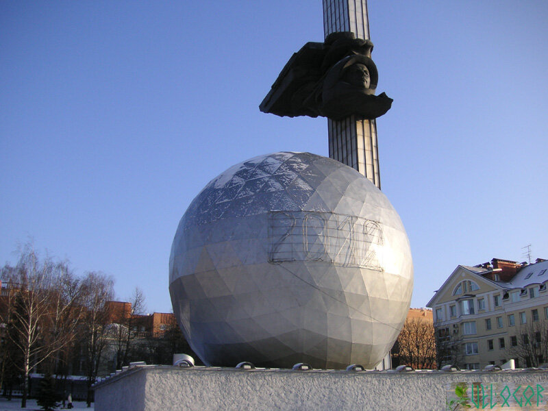 Калуга, Шарик. 2012 год. ул. Гагарина.