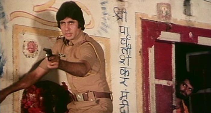 из фильма "Затянувшаяся расплата / Zanjeer / Цепь"