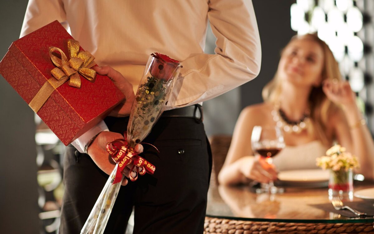 Скромно, но со вкусом, от всей души, это прекрасно.