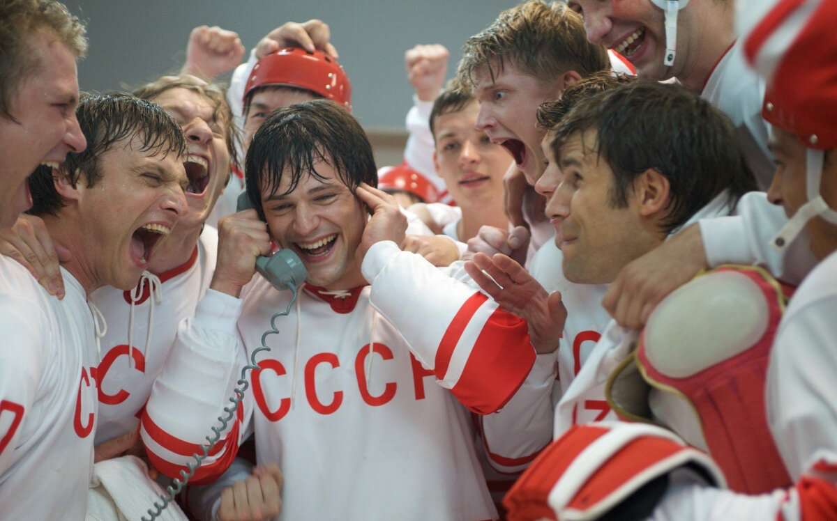 Кадр из фильма "Легенда-17". Источник: kinopoisk.ru