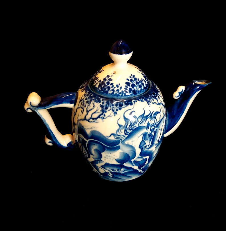 Чайник с единорогом