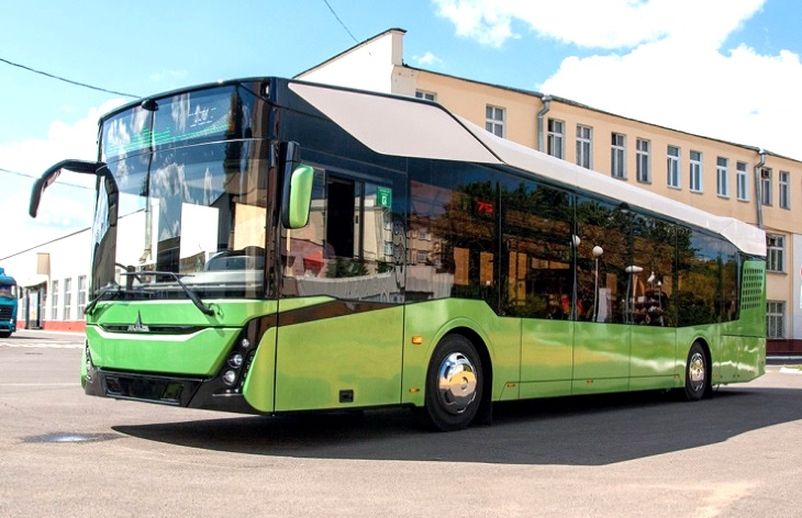 Автобус МАЗ 303