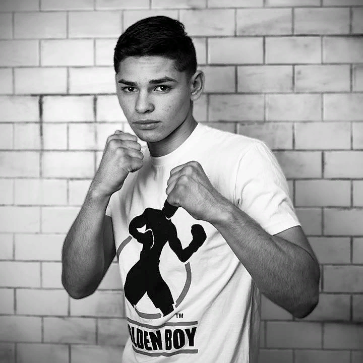 Райан Гарсия вес: второй полулёгкий рекорд: 13(12)-0-0 основная стойка: правша.