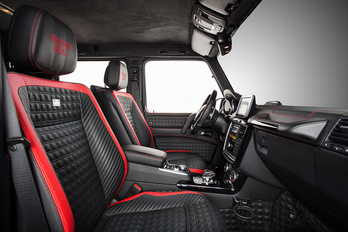 Гелендваген брабус. Mercedes g65 AMG салон. Mercedes Benz Brabus g800 салон. Мерседес Гелендваген Брабус салон. Гелендваген Брабус салон