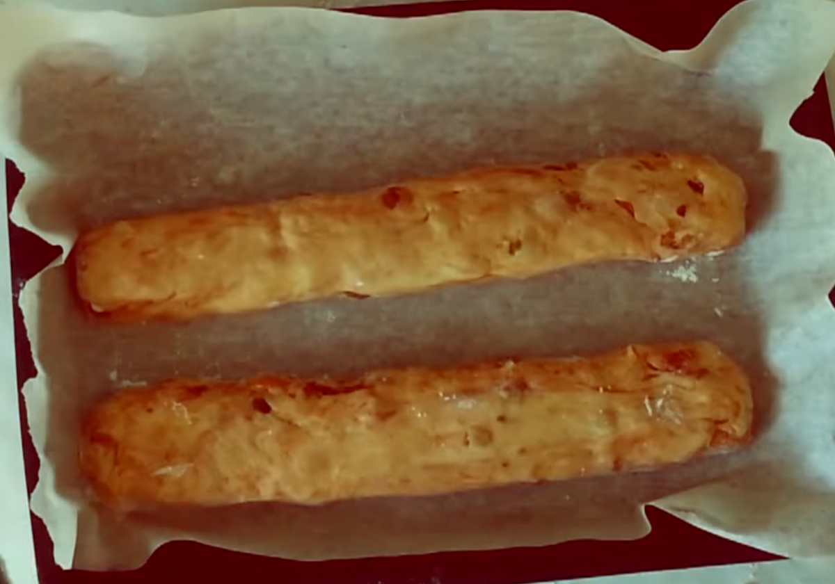 Бискотти. Первый этап: 180 C в течение 15-20 минут