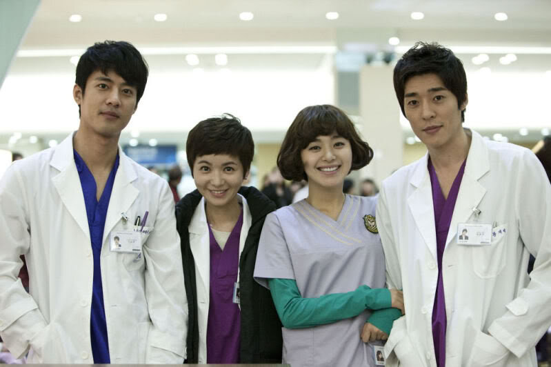 дорама доктора акушеры. господа акушеры-гинекологи дорама. дорама врачи акушеры-гинекологи. доктора акушеры-гинекологи дорама. доктора акушеры-гинекологи сериал.