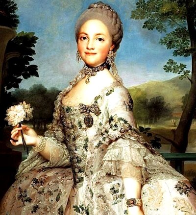 Мария Луиза Пармская, худ. Менгас, 1765 год в сережках жирандолях