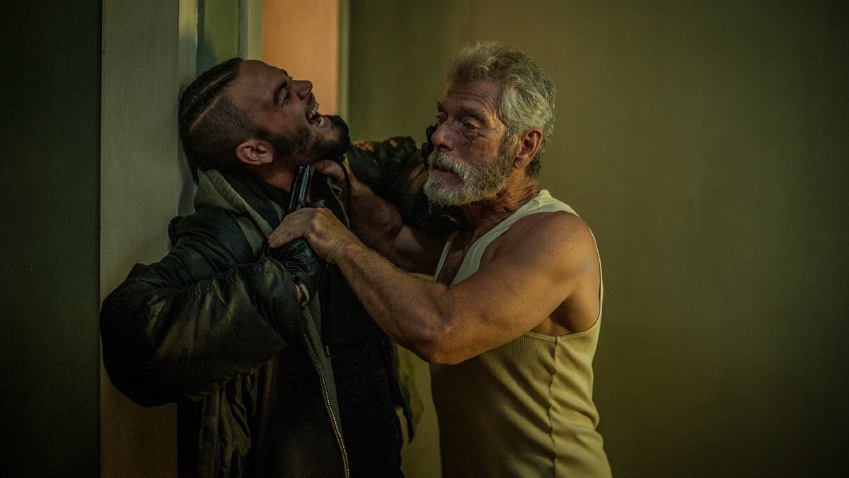 Не дыши (Don't Breathe, 2016)