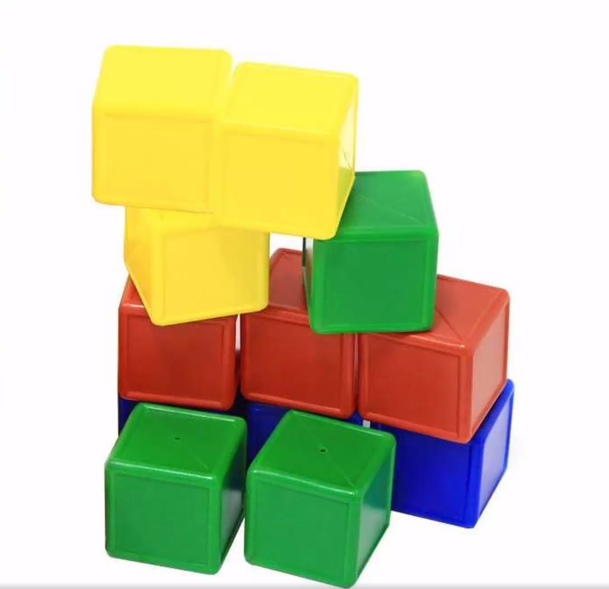 Игра зеленые кубики. Кубики Десятое королевство набор с бортиком 00899. Кубики пластмассовые. Детские кубики. Кубики детские пластиковые.