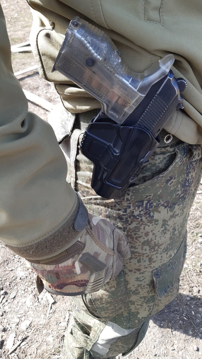 Военнослужащий армии ДНР. Фото автора 