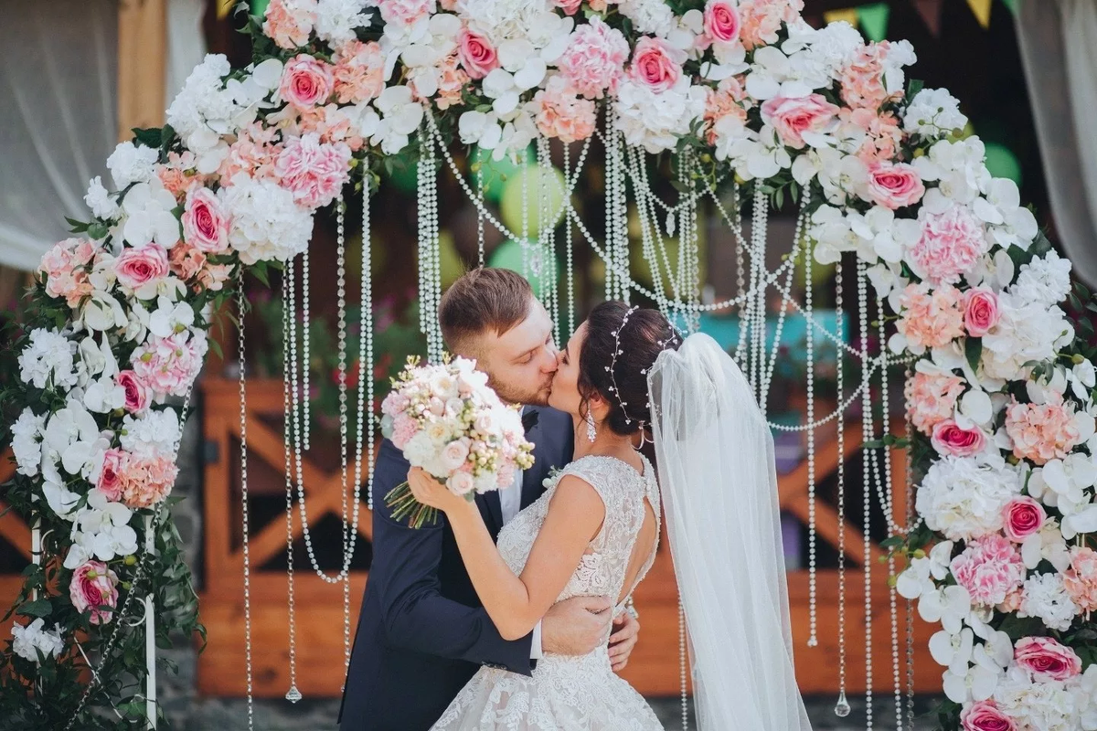 Из бесплатных ресурсов Интернета.