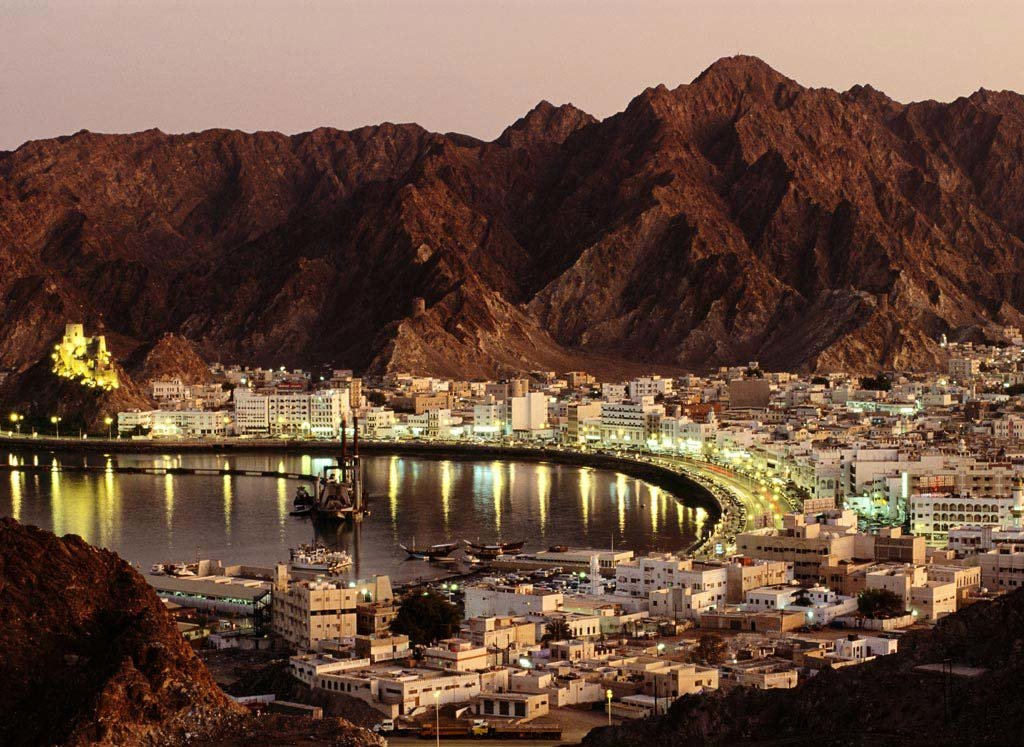 Оман что за страна. Султанат Оман. Маскат Оман. Мускат Оман столица. Султанат Оман столица.